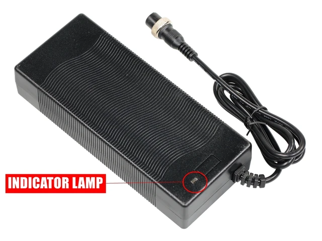 Chargeur Trottinette électrique GO SOLID! – 67.2V 2A – Connecteur GX16-3