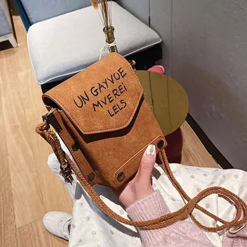 

Matte PU Leather Mini Crossbody Bags For Women 2020 Luxury Letter Design Shoulder Bag Tassel Solid Color Female Cell Phone Bags