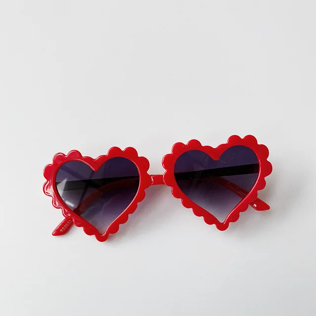 Summer Kids Baby Boy Girl Sunglasses Children Love Pattern Sunglasses Eyeglasses Beach Toys Fashion Kids Glasses 3