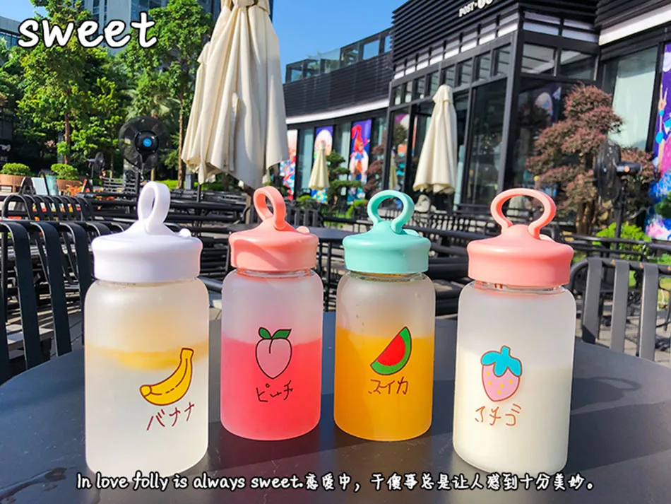 Новые кавайные фруктовые матовые стеклянные бутылки для воды, портативные милые студенческие Детские спортивные бутылки, креативные кронштейны для мобильного телефона