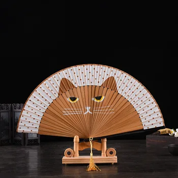 

Popular cartoon cat lacquer handle silk creative Hand Painted Cat fan women's bamboo folding fan silk hand fan folding fan