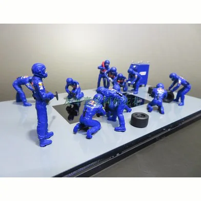 1/43 MINI Figurine Doll Tire Refueling Repair Tools Scene Props Model Toy Gift 