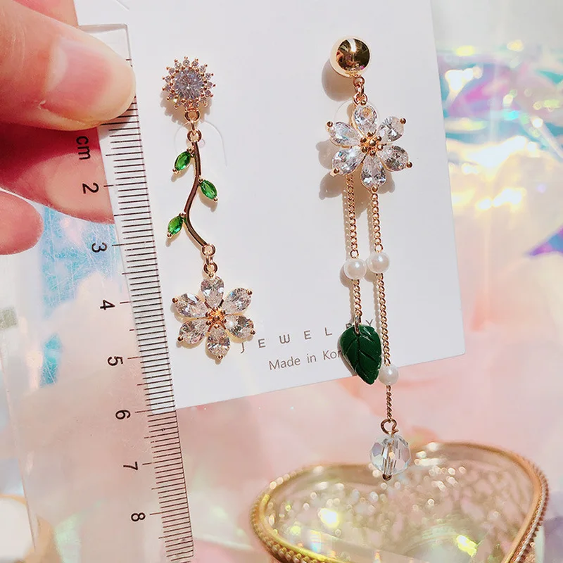 MWSONYA Fashion New Korean Fashion Leaf Long Tassel Pendientes Mujer Moda Transparent Elegant Crystal Flower Drop Earrings