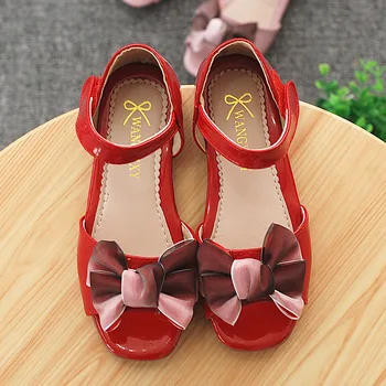 

2020 Children Summer Spring New Patent Leather Sandals Korean Girls Shoes Fashion Open Toe Soft Bottom Sweet Baby Sandals