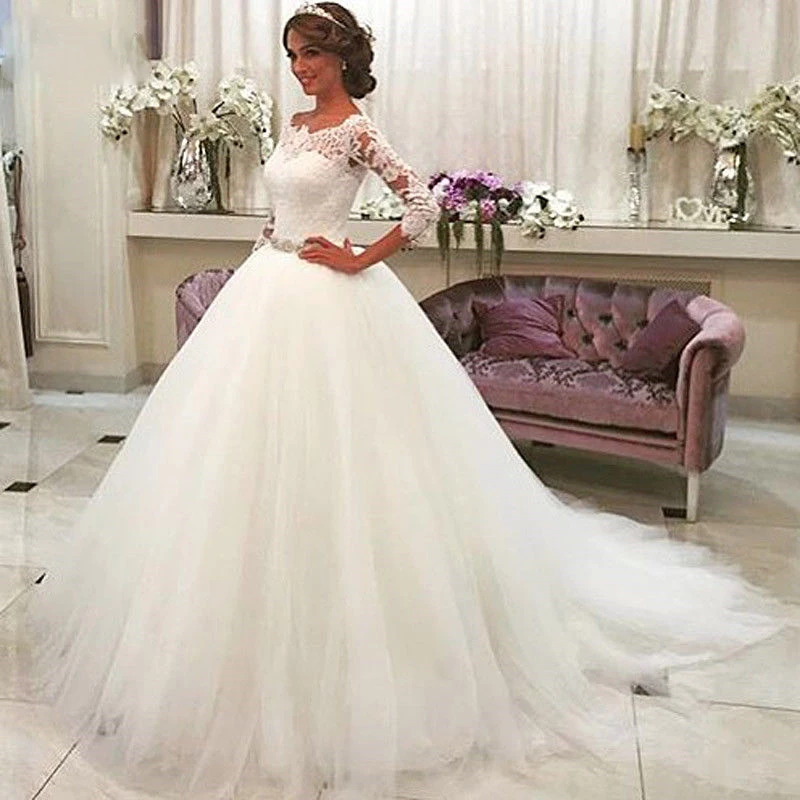 

Modest Lace Top Ball Gown Wedding Dresses 2020 Soft Tulle Bridal Gowns Crystal Waist Women Wedding Wear Custom Online
