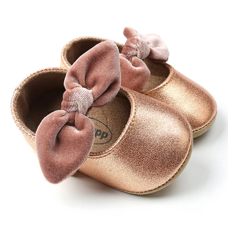 Весенне-осенние детские ботинки мокасины с цветочным рисунком для новорожденных девочек; ботинки для новорожденных; кожаная обувь для малышей; обувь для первых прогулок