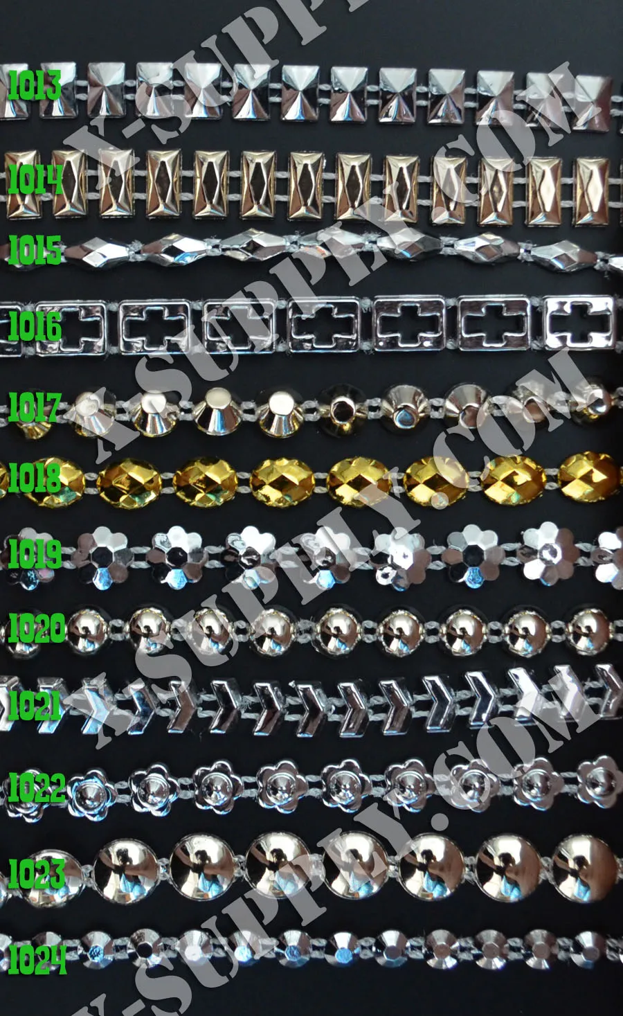 Plastic Stud Trimming (1)