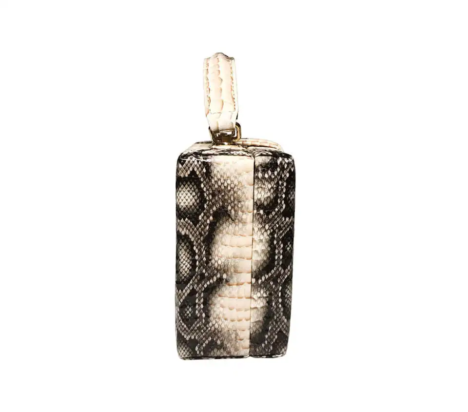 H34c1fb57af514c3098f048caa00a12efr