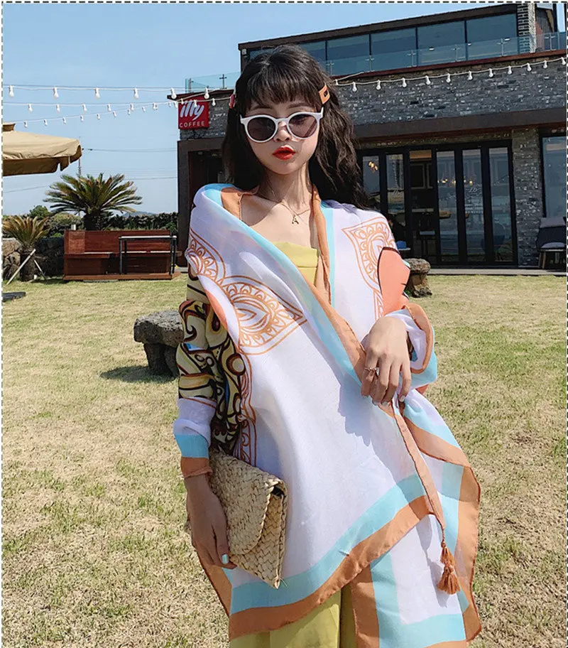 11401860504_590449100