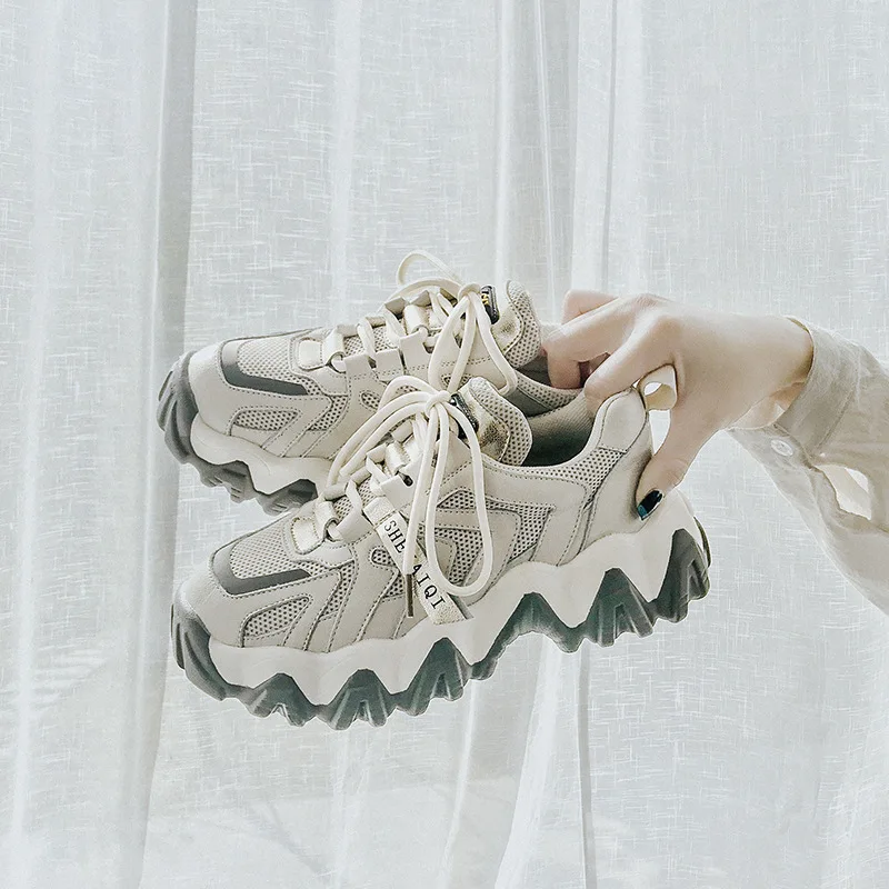 

Edward Sneakers Woman 2020 Jibaida Leisure Time Single Round Shoes Head Flange Spelling Color Dad Shoe