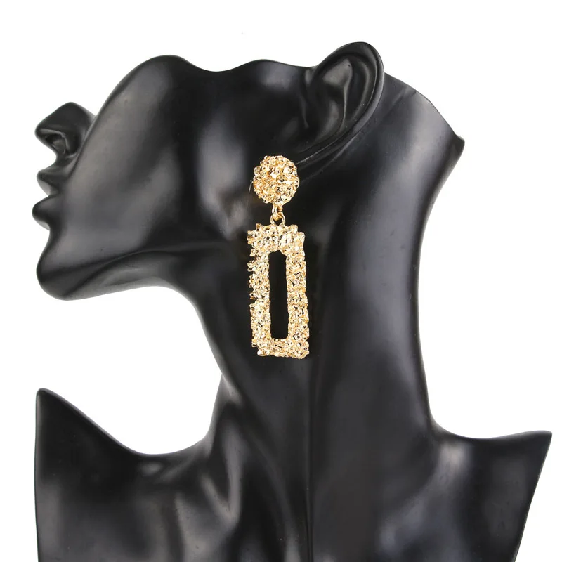 10716505633_1626211359