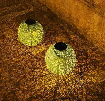 

LED Solar Lantern Outdoor Decorative Metal Hanging Lights for Garden Yard Patio Lawn