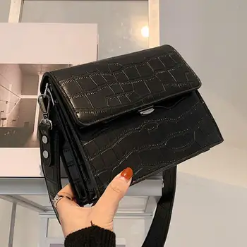 

Crocodile pattern Square Armpit bag 2020 New High quality PU Leather Women's Handbag Wide shoulder strap Shoulder Messenger Bag