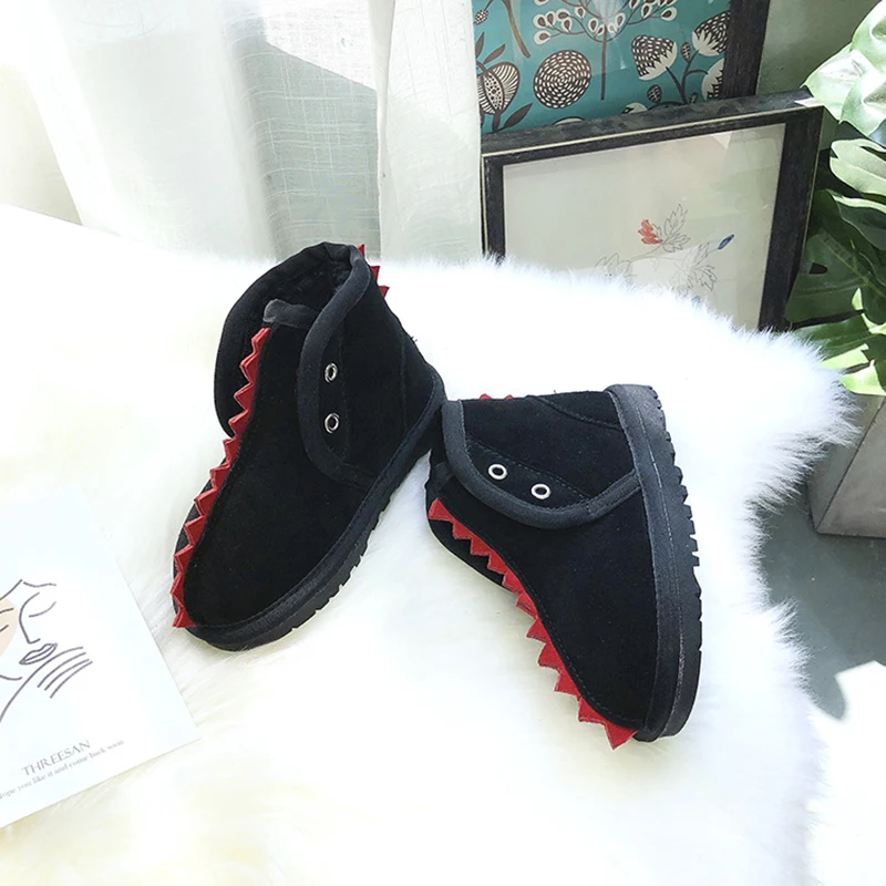 Dolakids зима Pixie динозавр мультфильм детские сапоги из воловьей кожи сапоги для мальчиков и девочек утолщенная обувь с хлопчатобумажными стельками - Цвет: Черный