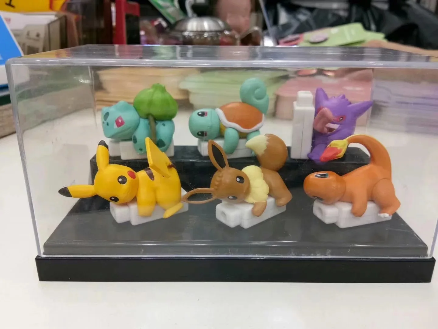 Pokemon Pet Elf 6-Elves Cable Clamp Flame Dragon Pikachu Bulbasaur Capsule Toy