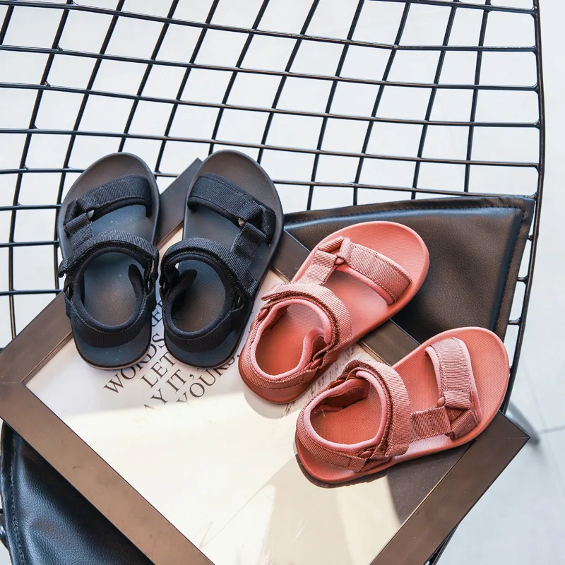 Sandales d'été Baotou pour enfants | Bâton magique de mode, chaussures de plage tout autour de couleur unie pour garçons, sandales confortables et légères pour bébés, nouvelle collection
