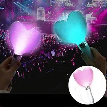 

LED Princess Magic Wand LED Light Scepter Magic Heart-shaped Flashing Wand Toy Multi Color Glowing Wand For Party Concert #YL1