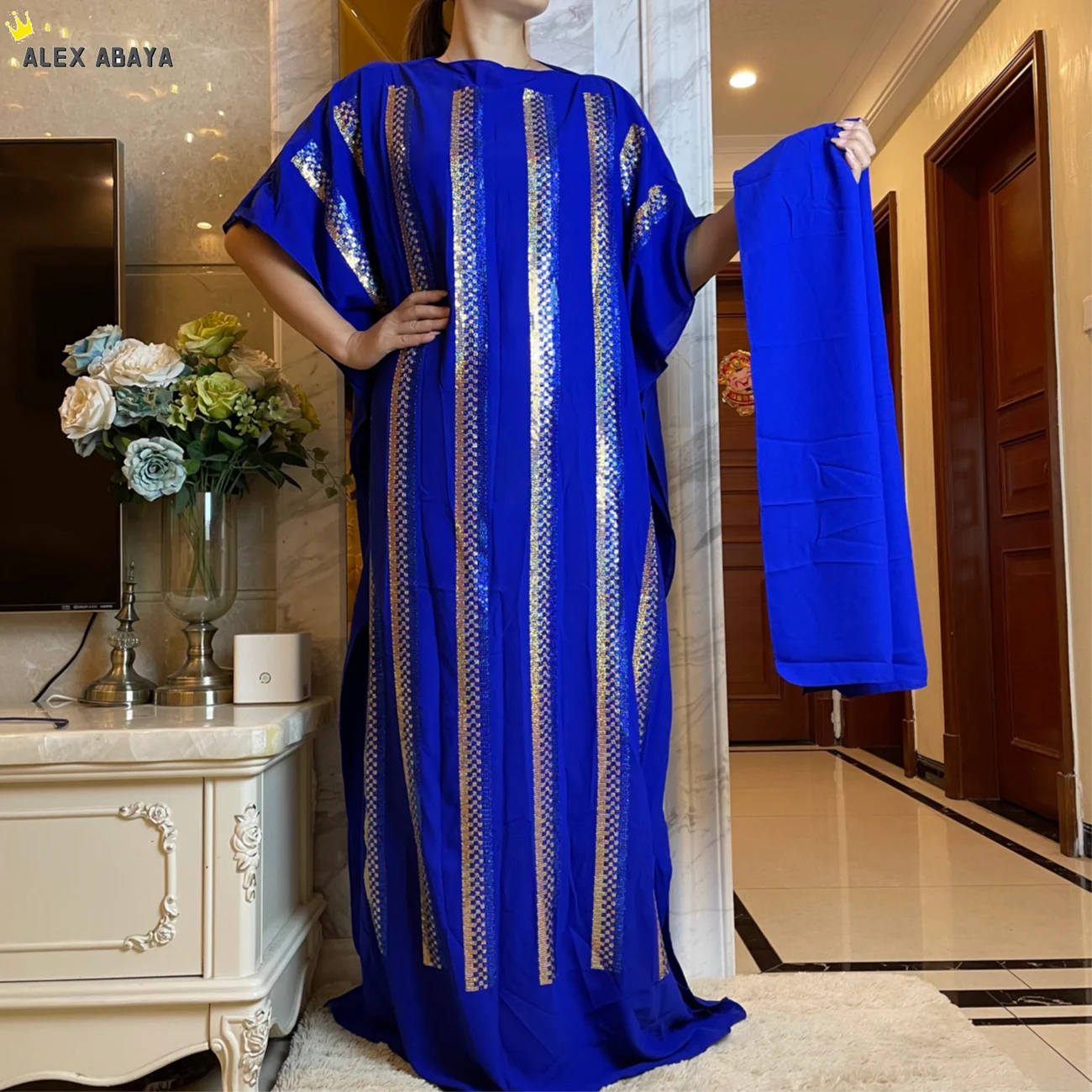 

New Muslim Kaftan Abaya High Quality Comfortable Fabric Dress Women Stand Sequins Shinning Pleuche Coat Dress Elegant AL-031