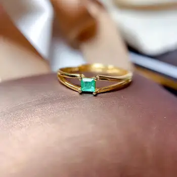 

100% Natural and Real Emerald ring 925 sterling silver Fine jewelry For men or women