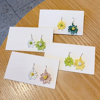 

Asymmetric Contrast Color Flower Dangle Earring Korean Elegant Simple Fresh Hook Earring For Women Girl Statement Summer Jewelry