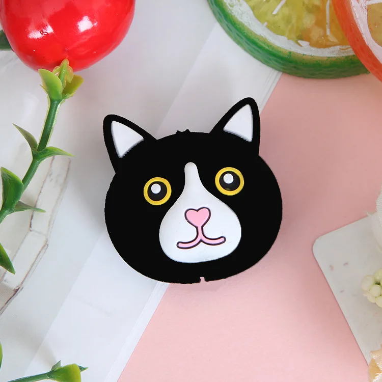 12 Lovely Cartoon Charger protecter Cable Organizer Case Saver Accessory Winder Cute Animal Doll Model Funny For iPhone Samsung - Color: 12
