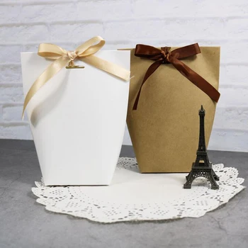 

5pcs Blank White Kraft Black Paper Bag Candy Box Wedding Favors Gift Box Package Birthday Party Decoration Bags With Ribbon