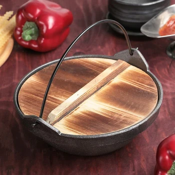 

Pot with a Hemming handle, 21x20x6 cm, wooden lid