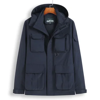 

Autumn Outdoor Thin Section Loose Charge Clothing Men Big Size Leisure Tooling Coat Solid Color Lian Cap Travel Jacket Spuer