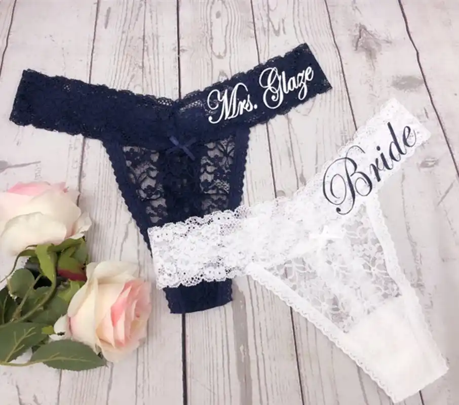 honeymoon gifts for wife