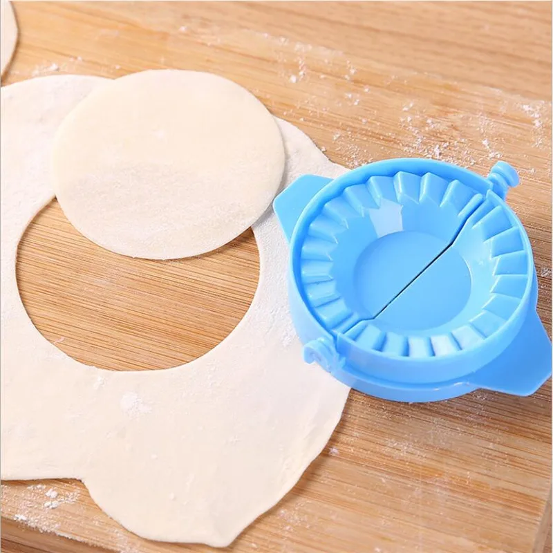 1PCS DIY Dumplings Tool High Quality Dumpling Jiaozi Maker Device Easy to make Dumpling Mold Clips Kitchen Accessories baking tool baking accessories dumpling maker