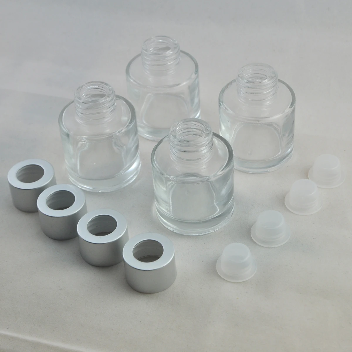 Ougual Set of 4 Glass Diffuser Bottles, Essential Oils Jars,Cylindrical Round-shape, Cube, Hexagon, 50ml