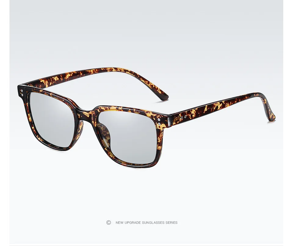 12791583512_1159387308