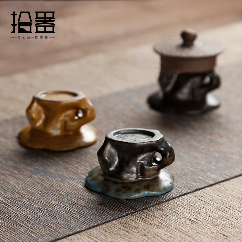 

Rough pottery cover, purple clay pot cover, tea spoils, bowls, teapots, lid shelving rack, playing with Taihu stone tea set