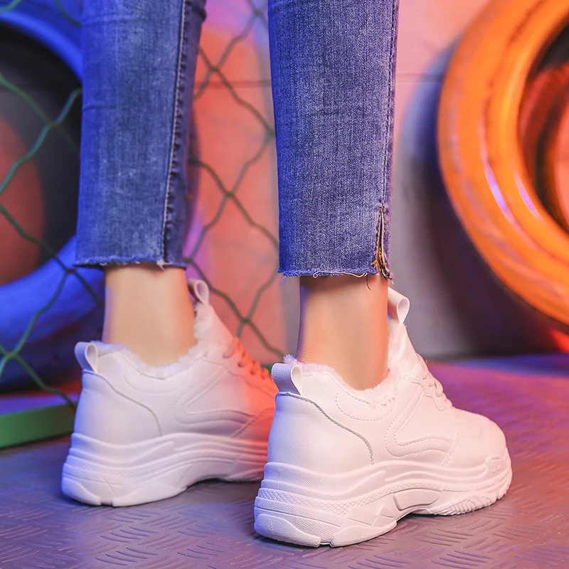 Comprar SWYIVY zapatillas de plataforma mujer 2019 nuevos zapatos de invierno mujer Zapatillas blancas zapatillas informales de estudiante de felpa cálido otoño papá zapatos de piel