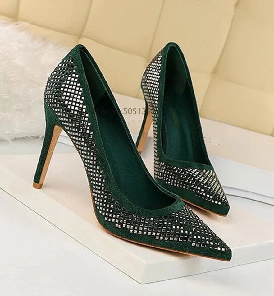 Sequined Bling Woman Pump 9