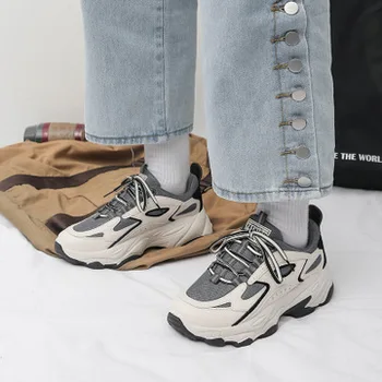 

2020 new Korean version of the wild sports women's shoes super fire ladies explosion models running shoes tide