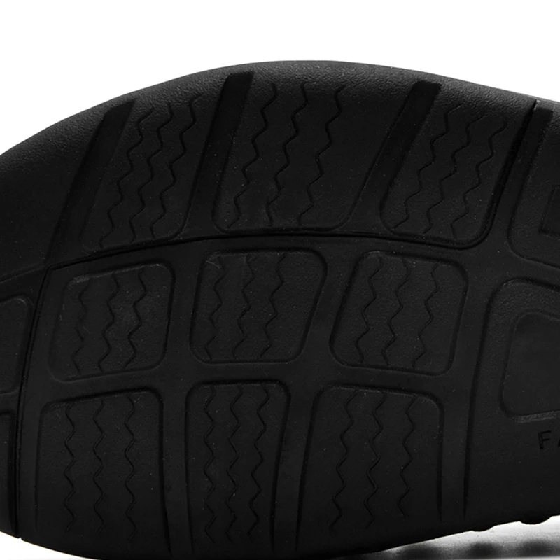 LIN KING High Quality Breathable Knit Men's Outdoor Slippers Fashion Black Slides Comforable Summer Casual Beach Shoes For Man