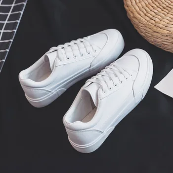 

White Shoes Female Spring New Women Leather Shoes Casual Students Chic Sneakers Flat Heel Pure White Lace Up Must Have Basic