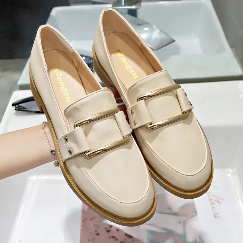 

Small Leather Shoes Women's Autumn Versatile Flat Top Shoes England Shoes 2019 Winter Style Trendy Shoes New Style Slip-on Loafe