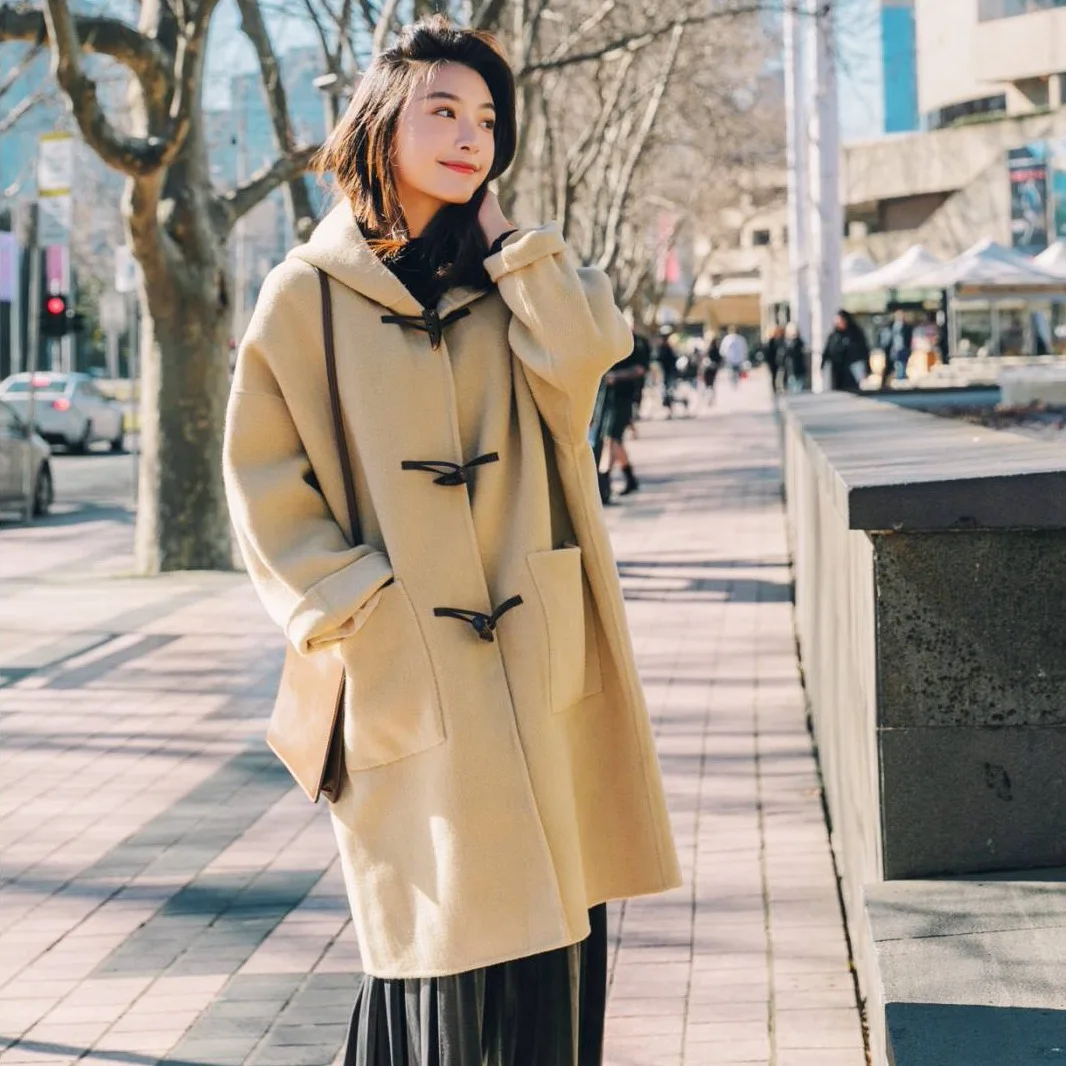 

Photo Shoot CHIC Autumn And Winter College Style by Age Hooded Toggle Woolen Jacket Women's Beige Loose-Fit Woolen Overcoat