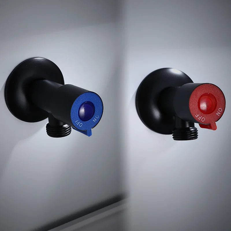 Черный и белый с рисунком треугольный клапан 304 из нержавеющей стали водозапорный кран матовый черный ванная комната кран горячей и холодной Triang