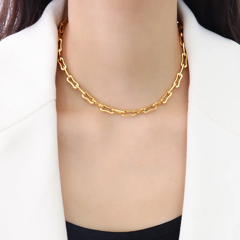 Ladies 18K Gold Paperclip Necklace Bracelet