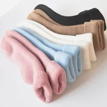 Плотные плюшевые Дышащие носки для женщин; сезон весна-лето; повседневные теплые женские носки; удобные домашние носки для сна; Chaussette; однотонные