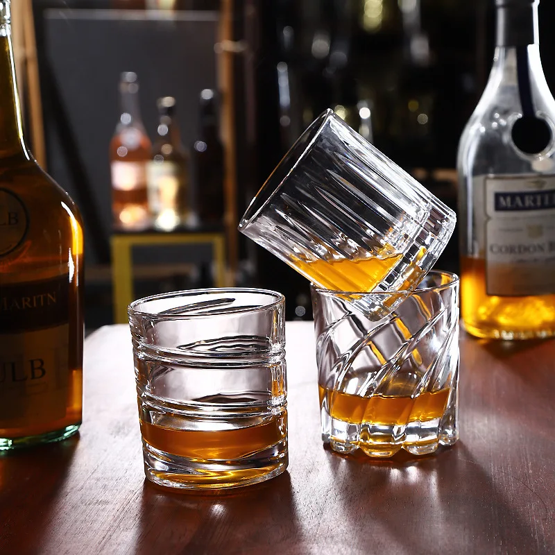 Rotating Whiskey Glass Tumbler 280ML Aerates Spirits Unlocks Complex Flavors Aromas
