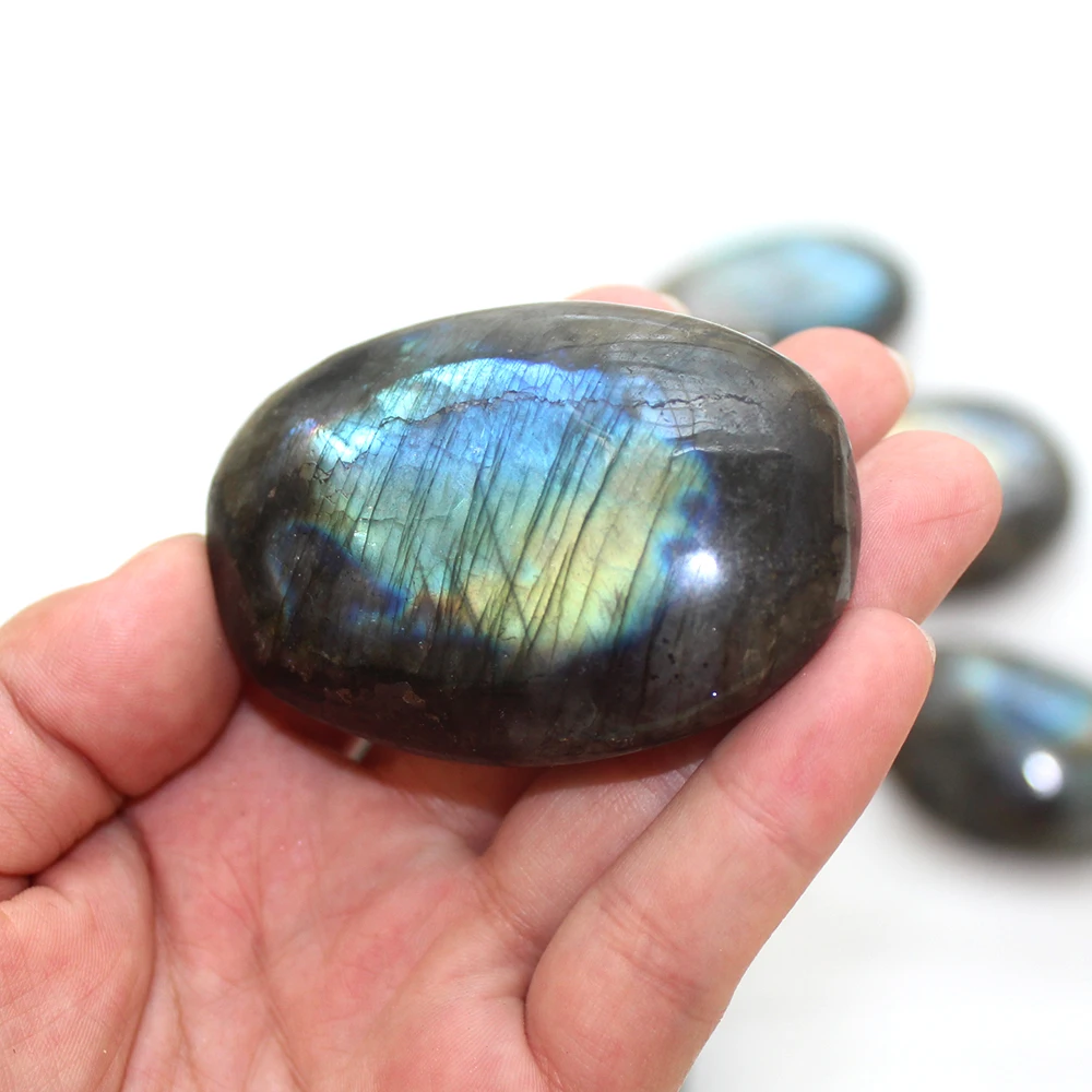 Runyangshi натуральный хрусталь камень удлиненный feldspar лунный камень необработанный камень руль подарок железная рама