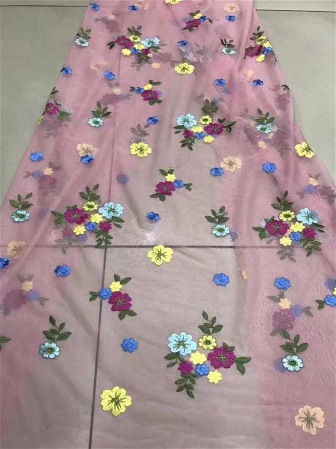 

Exquisite embroidery fabric French yarn mesh lace African fabric for Evening dresses party Ladies's skirt fashionable dress