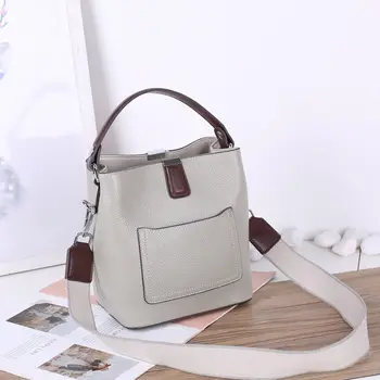 

Korean version of the first layer of leather bucket bag 2020 new large-capacity ladies shoulder bag fashion diagonal female bag