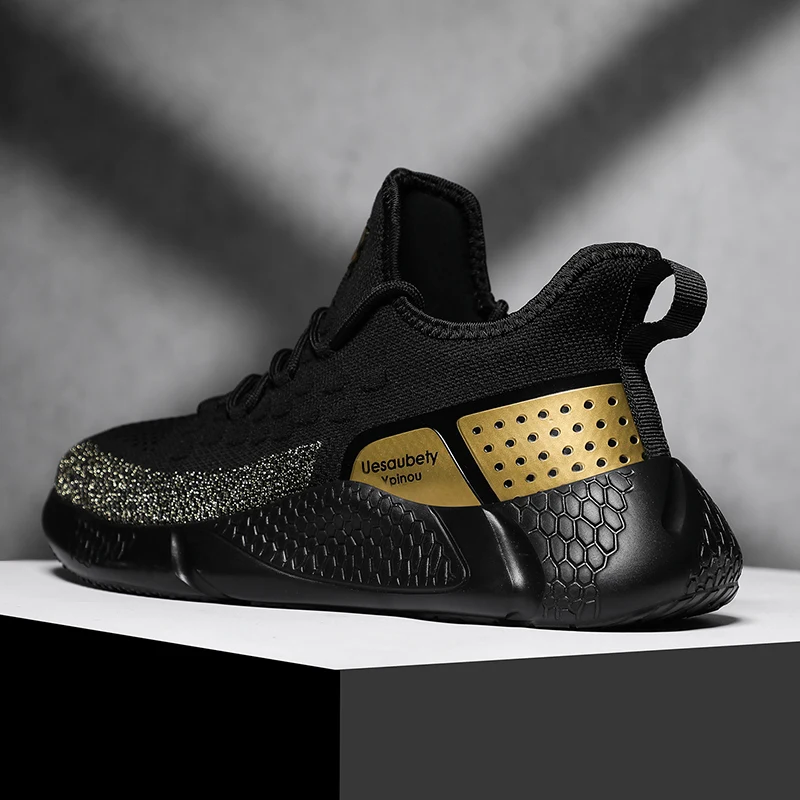 

Plus Size 39-46 Black Gold Running Shoes Men Lightweight Sport Shoes White Sneakers Men Breathable Athletic Jogging Footwear