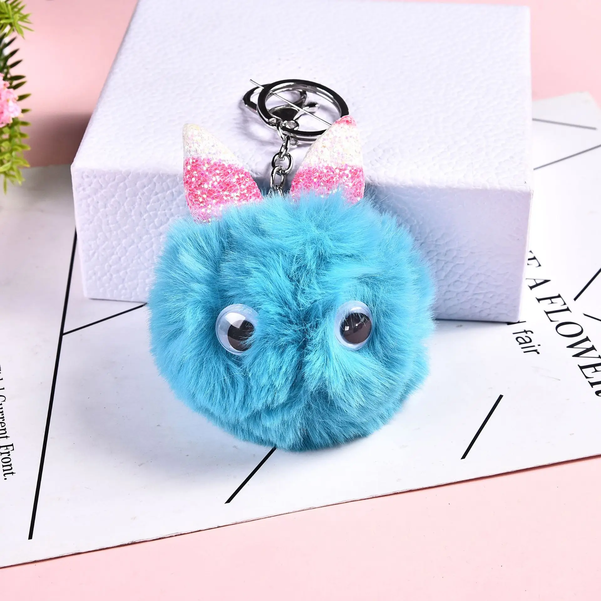 Cute Girl'S Handbag Pendant Gradient Color Super Shiny Small Ears Fuzzy Ball Pendant Elf Car Keychain Pendant