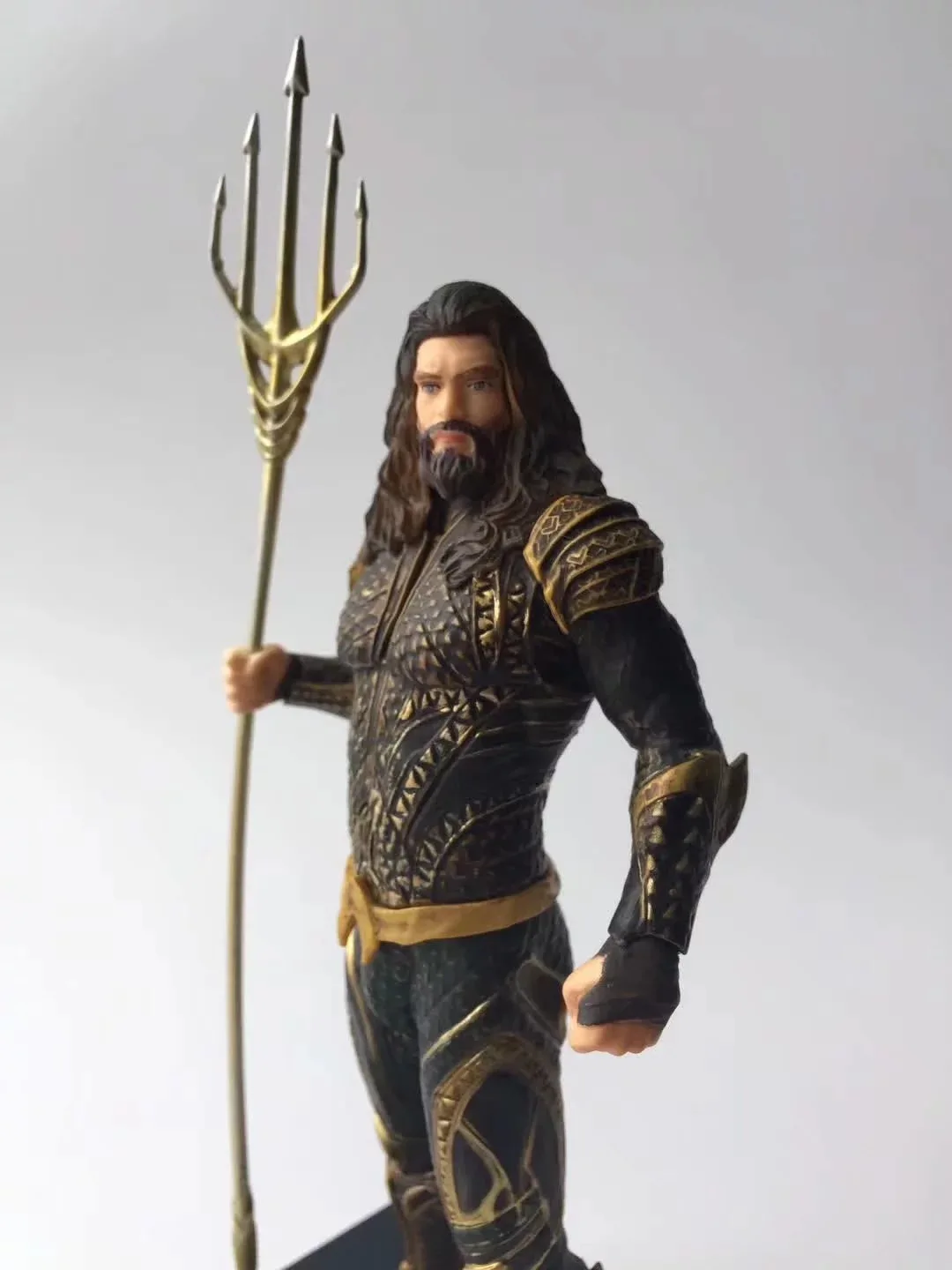 Лига Справедливости DC Cartoon Art Neptune Atlantis Trident модель в коробке Garage Kit